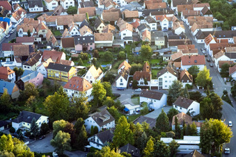 Cany-Barville-Straße im Ortsteil Maximiliansau in Wörth am Rhein im Bundesland Rheinland-Pfalz, Deutschland