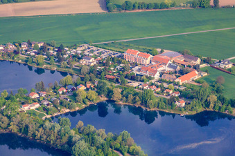 Lindner Hotel & Spa Binshof in Speyer im Bundesland Rheinland-Pfalz, Deutschland aus der Luft