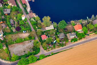 Luftbild von Blaue Adria, Schwanenweiher Ecke Mittelweg/Adriastr in Altrip im Bundesland Rheinland-Pfalz, Deutschland