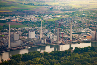Luftaufnahme von Neckarau, GKM in Mannheim im Bundesland Baden-Württemberg, Deutschland