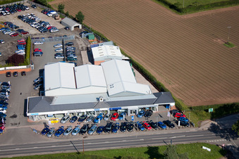 Schrägluftbild von Edwards Hyundai Baynhall Garage 19 Main Road Kempsey Worcester, Worcestershire in Draycott im Bundesland England, Großbritanien
