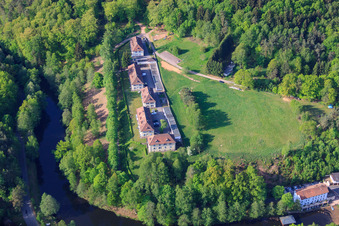 Altschloßstraße 2-8 in Eppenbrunn im Bundesland Rheinland-Pfalz, Deutschland von oben