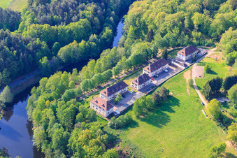 Altschloßstraße 2-8 in Eppenbrunn im Bundesland Rheinland-Pfalz, Deutschland vom Flugzeug aus