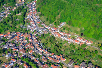 Talstraße, Bergstr in Eppenbrunn im Bundesland Rheinland-Pfalz, Deutschland