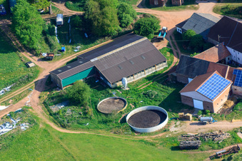 Ransbrunnerhof in Eppenbrunn im Bundesland Rheinland-Pfalz, Deutschland von oben