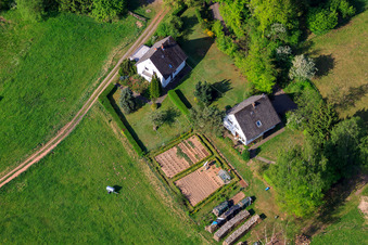 Ransbrunnerhof in Eppenbrunn im Bundesland Rheinland-Pfalz, Deutschland von oben gesehen