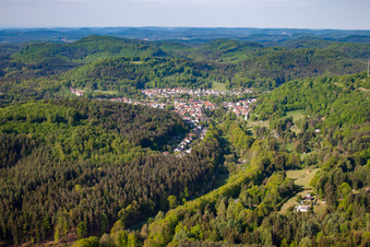 Luftaufnahme von Ortsteil Hochstellerhof in Trulben im Bundesland Rheinland-Pfalz, Deutschland