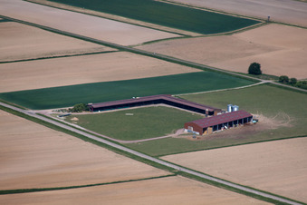 Schleithal im Bundesland Bas-Rhin, Frankreich aus der Vogelperspektive