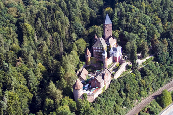 Luftaufnahme von Zwingenberg, Schloss im Bundesland Baden-Württemberg, Deutschland