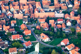 Bacchusstr im Ortsteil Rechtenbach in Schweigen-Rechtenbach im Bundesland Rheinland-Pfalz, Deutschland