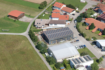 Gewerbegebiet Im Schwarzenbusch im Ortsteil Pfaffenrot in Marxzell im Bundesland Baden-Württemberg, Deutschland von der Drohne aus gesehen