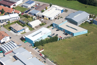 Gewerbegebiet Im Schwarzenbusch im Ortsteil Pfaffenrot in Marxzell im Bundesland Baden-Württemberg, Deutschland aus der Luft betrachtet