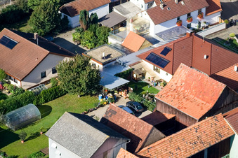 Brehmstr im Ortsteil Minderslachen in Kandel im Bundesland Rheinland-Pfalz, Deutschland von oben