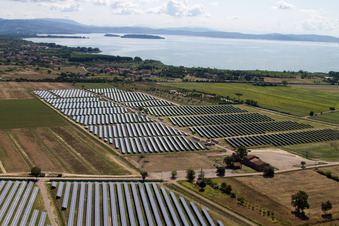 Borghetto im Bundesland Umbria, Italien aus der Luft