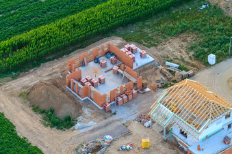 Schrägluftbild von Birkenweg in Steinweiler im Bundesland Rheinland-Pfalz, Deutschland