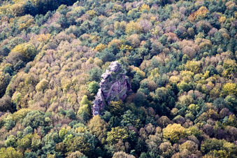 Großer Hahnstein in Waldrohrbach im Bundesland Rheinland-Pfalz, Deutschland