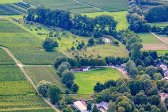 Fussballplatz des TuS Wollmesheim in Landau in der Pfalz im Bundesland Rheinland-Pfalz, Deutschland