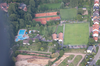 Ortsteil Klingen in Heuchelheim-Klingen im Bundesland Rheinland-Pfalz, Deutschland von der Drohne aus gesehen