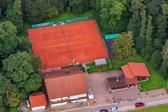 Tennisplätze des TSV 1908 Freckenfeld im Bundesland Rheinland-Pfalz, Deutschland