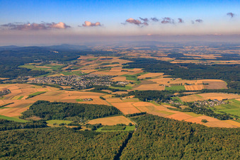 Ortsansicht aus Nordosten in Rheinböllen im Bundesland Rheinland-Pfalz, Deutschland