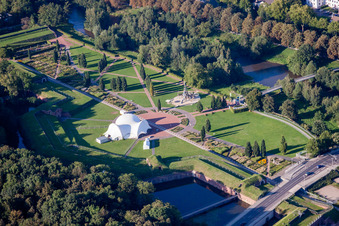 Parkanlage Pulvermagazin Jülich / Brückenkopfpark in Jülich im Bundesland Nordrhein-Westfalen, Deutschland