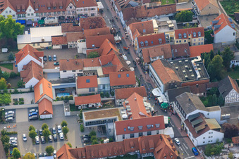 Stadtfest 2011 in der Hauptstr in Kandel im Bundesland Rheinland-Pfalz, Deutschland
