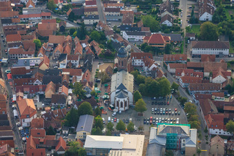 Stadtfest 2011 am Marktplatz in Kandel im Bundesland Rheinland-Pfalz, Deutschland