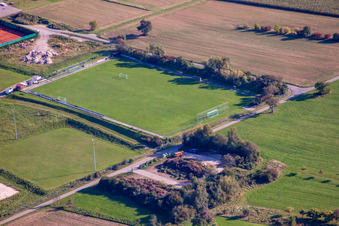 Luftbild von Sportgelände des SV-1899 eV Langensteinbach in Karlsbad im Bundesland Baden-Württemberg, Deutschland