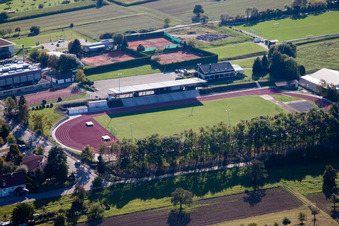 Luftbild von Langensteinbach, Sportgelände des SV-Langensteinbach in Karlsbad im Bundesland Baden-Württemberg, Deutschland