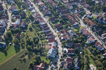 Luftbild von Langensteinbach, Mozartstr in Karlsbad im Bundesland Baden-Württemberg, Deutschland