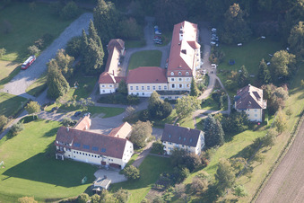 Luftbild von Langensteinbach, Bibelheim in Karlsbad im Bundesland Baden-Württemberg, Deutschland