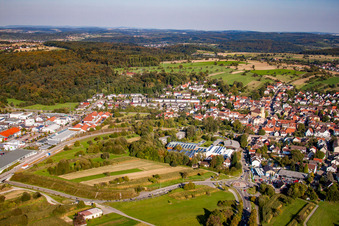 Langensteinbach von Westen in Karlsbad im Bundesland Baden-Württemberg, Deutschland