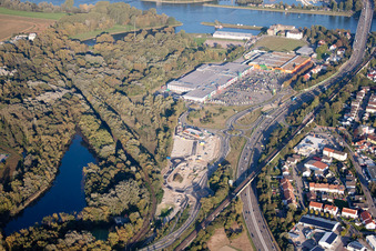 Schrägluftbild von Ortsteil Maximiliansau in Wörth am Rhein im Bundesland Rheinland-Pfalz, Deutschland