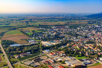 B38 Ortsumfahrung in Kapellen-Drusweiler im Bundesland Rheinland-Pfalz, Deutschland