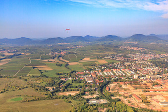 Quartier Vauban von Osten in Landau in der Pfalz im Bundesland Rheinland-Pfalz, Deutschland