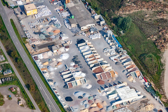 Graben-Neudorf, Fa. Gartenkies, Badische Terrazzo Handelsgesellschaft mbH Huttenheimer Landstraße 2-6 im Bundesland Baden-Württemberg, Deutschland aus der Drohnenperspektive