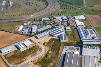 Boxberg, Industriegebiet mit Pfrüfzentrum, Systemair und Dolzer GmbH im Ortsteil Windischbuch im Bundesland Baden-Württemberg, Deutschland