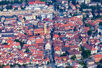 Marktplatz in der Altstadt in Bad Mergentheim im Bundesland Baden-Württemberg, Deutschland
