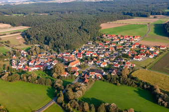 Luftbild von Ortsteil Schlüsselau in Frensdorf im Bundesland Bayern, Deutschland