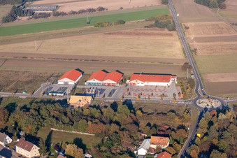 Ortsteil Neulauterburg in Berg im Bundesland Rheinland-Pfalz, Deutschland aus der Luft betrachtet