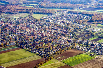 Luftbild von Stadt von Nordwesten in Kandel im Bundesland Rheinland-Pfalz, Deutschland