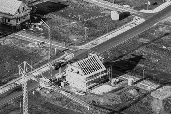 Neubaugebiet Im Holderbusch in Minfeld im Bundesland Rheinland-Pfalz, Deutschland aus der Drohnenperspektive