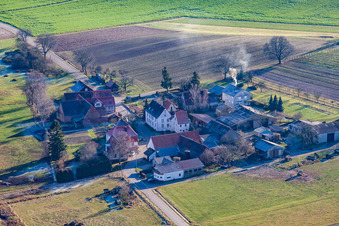 Ortsteil Deutschhof in Kapellen-Drusweiler im Bundesland Rheinland-Pfalz, Deutschland von einer Drohne aus