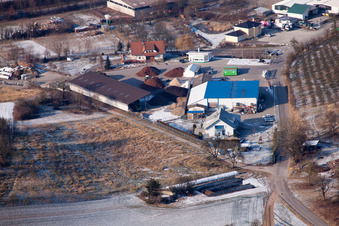 Luftaufnahme von Ortsteil Neuenbürg in Kraichtal im Bundesland Baden-Württemberg, Deutschland