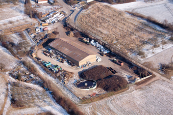 Ortsteil Neuenbürg in Kraichtal im Bundesland Baden-Württemberg, Deutschland aus der Luft betrachtet