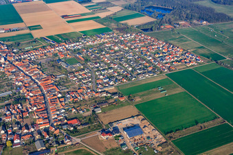 Doransicht aus Osten in Ottersheim bei Landau im Bundesland Rheinland-Pfalz, Deutschland