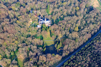 Schloss Langenzell in Wiesenbach im Bundesland Baden-Württemberg, Deutschland