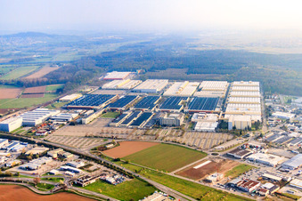 Heidelberger Druckmaschinen AG im Ortsteil Frauenweiler in Wiesloch im Bundesland Baden-Württemberg, Deutschland von oben