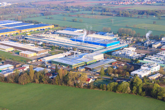 Industriegebiet LANDAU OST mit   RONAL GmbH in Landau in der Pfalz im Bundesland Rheinland-Pfalz, Deutschland