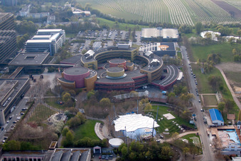 Drohnenaufname von ZDF im Ortsteil Lerchenberg in Mainz im Bundesland Rheinland-Pfalz, Deutschland